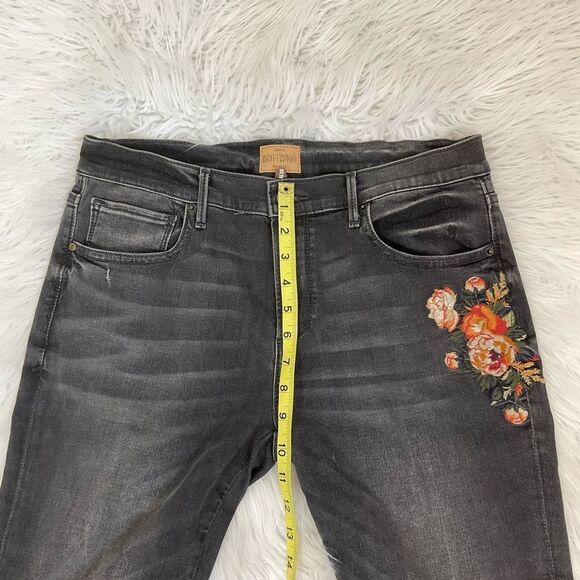 Driftwood Marilyn Black Denim Floral Embroidered Mid-Rise Skinny Jeans 31 - Picture 13 of 14